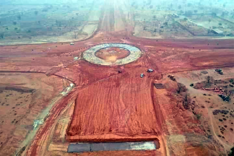 Suivi-contrôle et coordination des travaux de construction d'infrastructures diverses sur le site de Gounghin 1